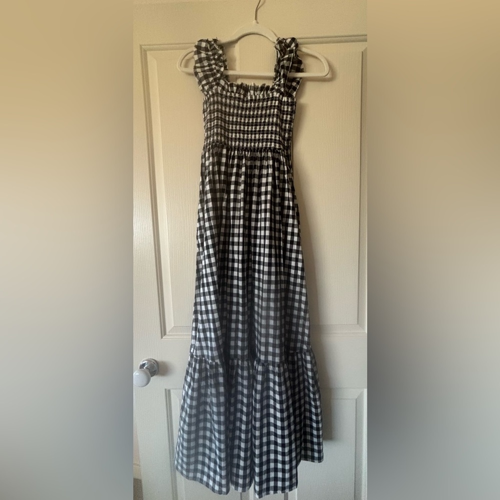 Black and White Gingham Dress- light, airy and very comfortable- worn once!